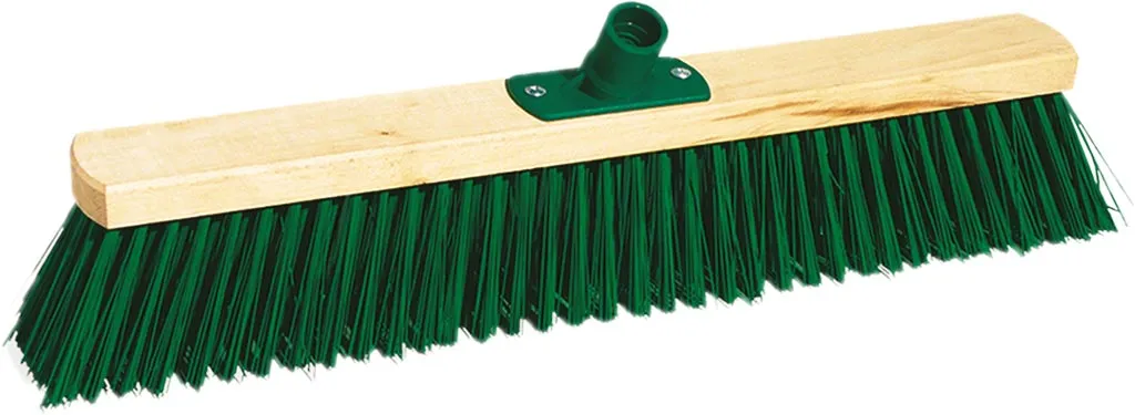 Miotła ulicówka o szerokości 50 cm z drewnianą podstawą oraz elastycznymi, zielonymi włosiami. Posiada plastikowe mocowanie do trzonka.