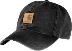Czapka z daszkiem Carhartt Odessa Cap w kolorze czarnym, wykonana z przetartego materiału. Posiada regulowany pasek z tyłu i naszywkę z logo na przedniej części.