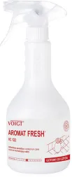 Odświeżacz powietrza marki Voigt, model AROMAT FRESH VC 122, w białej butelce z atomizerem. Na etykiecie znajduje się czerwona grafika cząsteczki i logo 